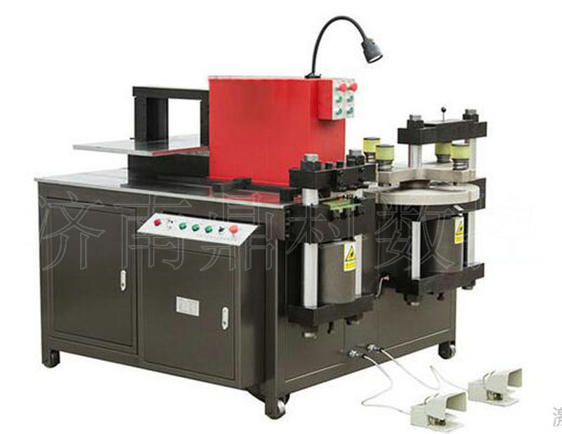 MX-30SB母線(xiàn)加工機(jī)（電控型，3動(dòng)力站)